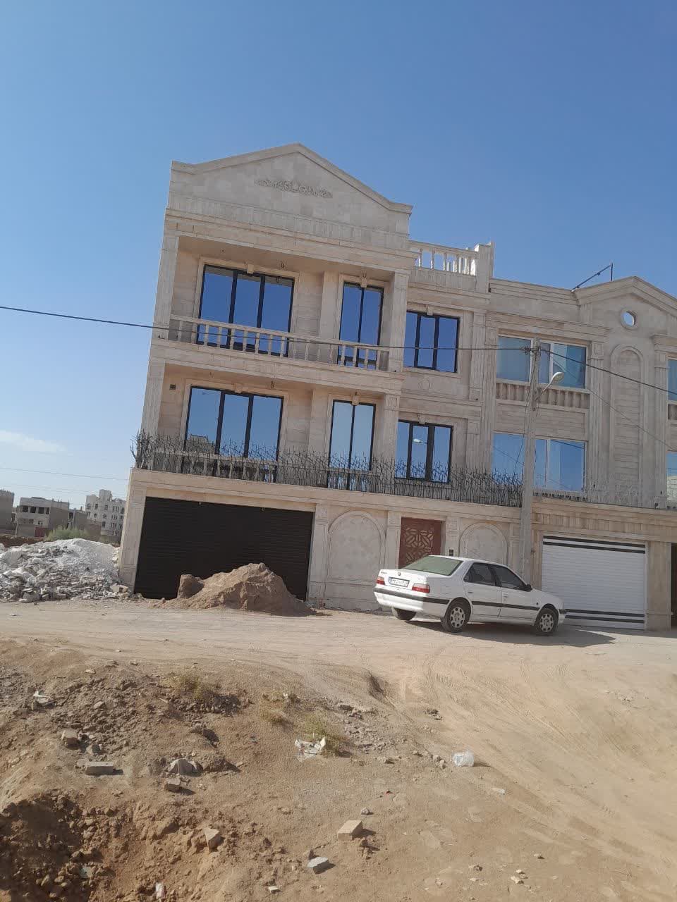 منزل مسکونی